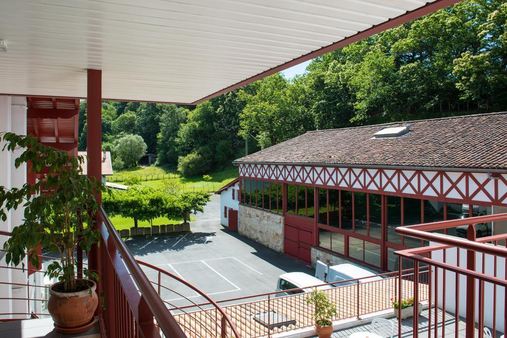 Logis Hotel Ur-Hegian Aïnhoa المظهر الخارجي الصورة