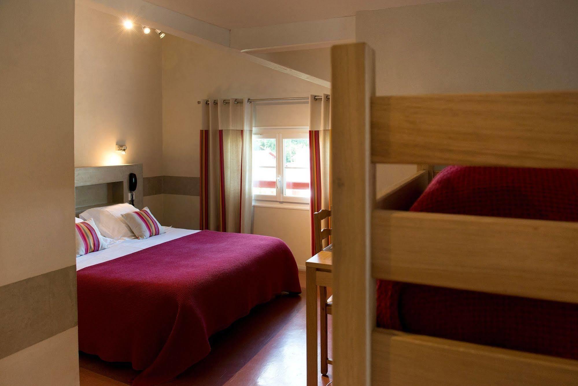 Logis Hotel Ur-Hegian Aïnhoa المظهر الخارجي الصورة
