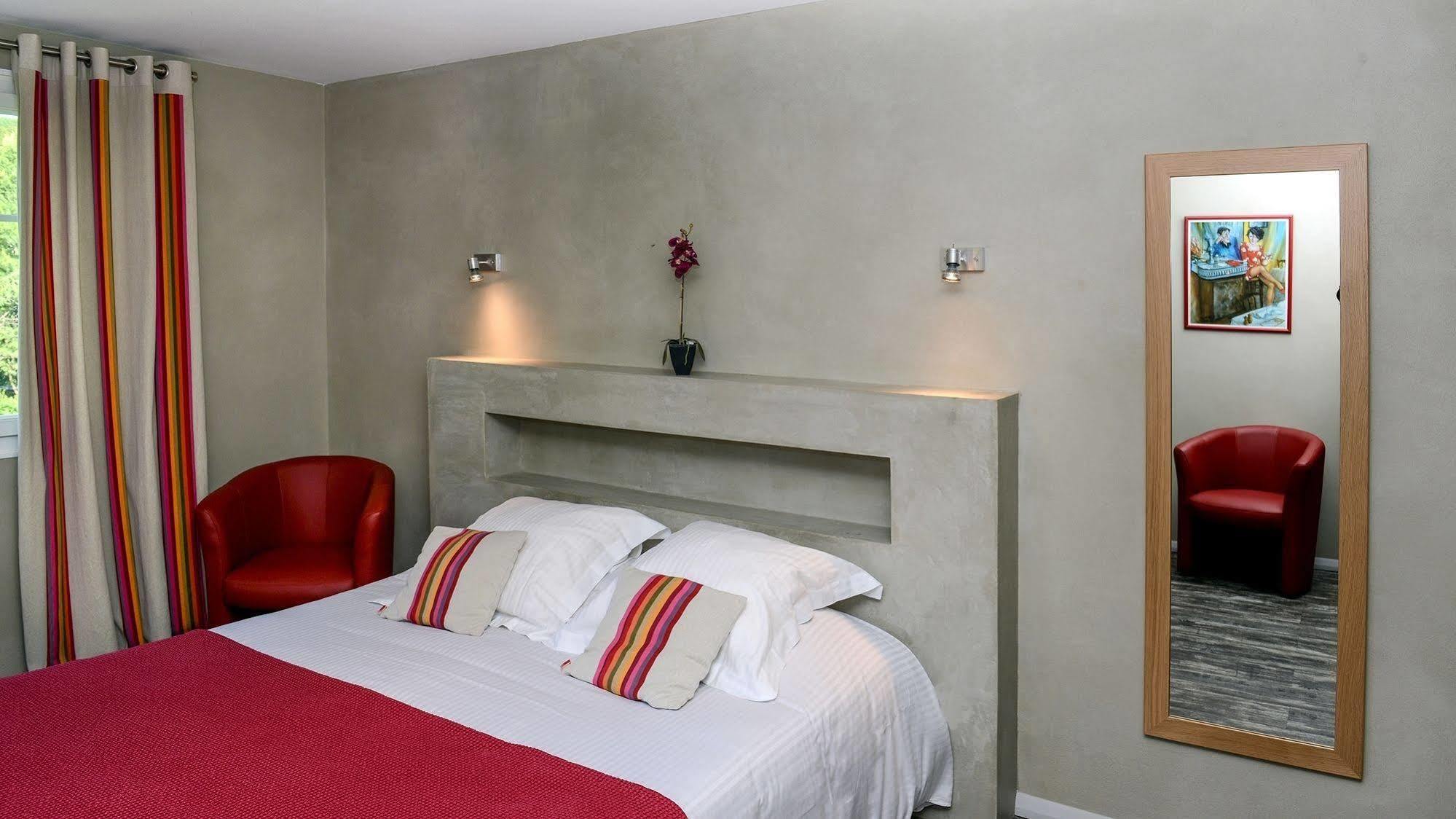 Logis Hotel Ur-Hegian Aïnhoa المظهر الخارجي الصورة